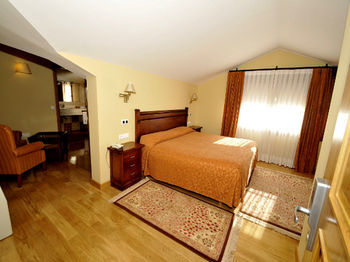 Hotel Pe�arrubia