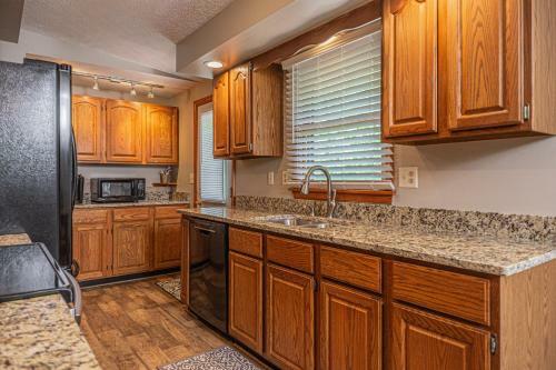Laurel Ridge
