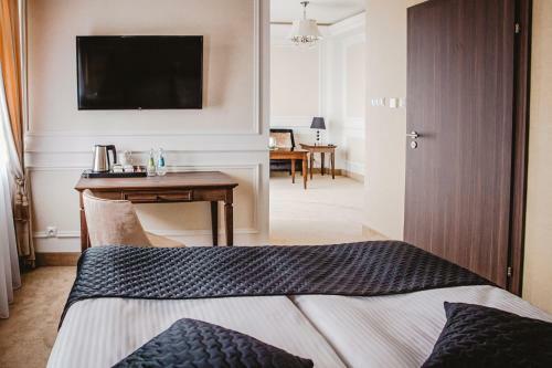Bed & Breakfast Pa?ac Uniej�w