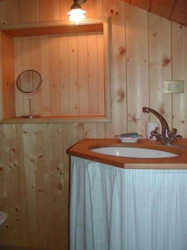 Cherz Romantic House