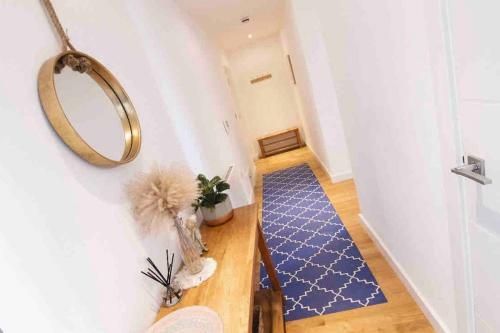 Beautiful, Modern Apartment Next To Fistral Beach