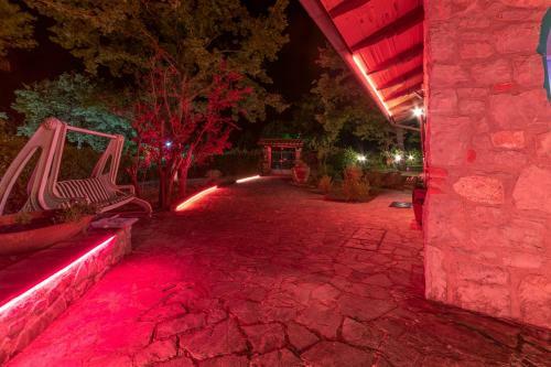 Villa Bog - Villa Con Piscina E Campo Da Tennis