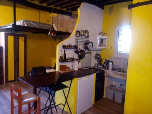 Apartamento Monolocale Luminoso In Centro Storico