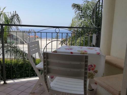 Lux Apartment ! Swimmingpool ! Parking ! Separate Entrance ! Separate Territory !