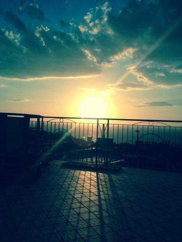 Lux Apartment ! Swimmingpool ! Parking ! Separate Entrance ! Separate Territory !