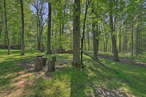Rustic Wooded Retreat Fire Pit, Near Trails!