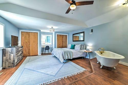 Large Home - Near Downtown, Beach And Marina!