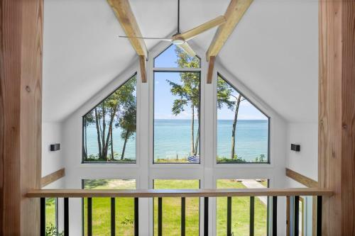 Lake Michigan - Private Waterfront Home