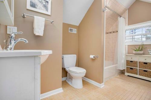 Six Pines Cottage