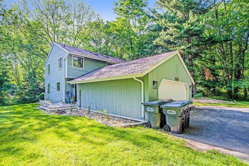 Lovely Lakewood Getaway