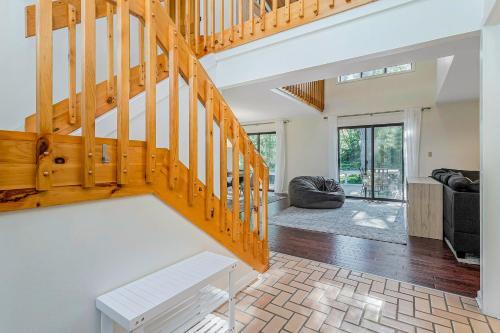 Lovely Lakewood Getaway