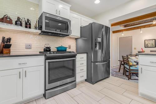 Lovely Lakewood Getaway
