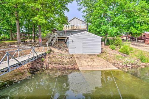 Waterfront Lake Of The Ozarks Home With Views!