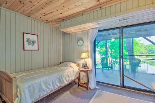Serene Sunrise Beach Cabin With Private Dock!