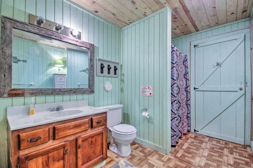 Serene Sunrise Beach Cabin With Private Dock!