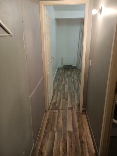 Appartement 2 Pieces 40m2 A Garges Les Gonnesse