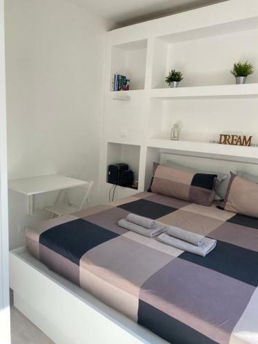 Bed&breakfast Bbqueen Sandonato Policlinico