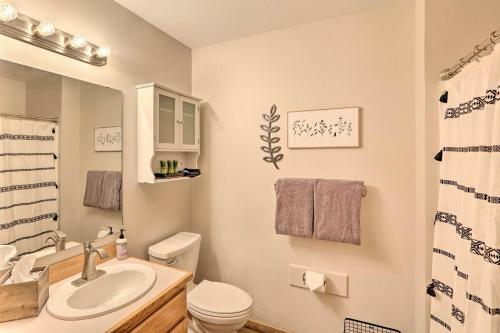 Red Lodge Townhome With Deck And Mountain Views!