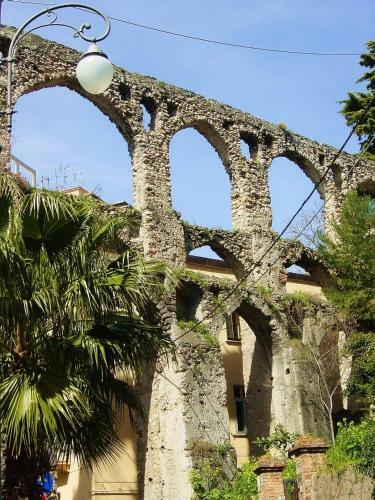 Apartamento Pierrot E La Luna House Salerno Centro