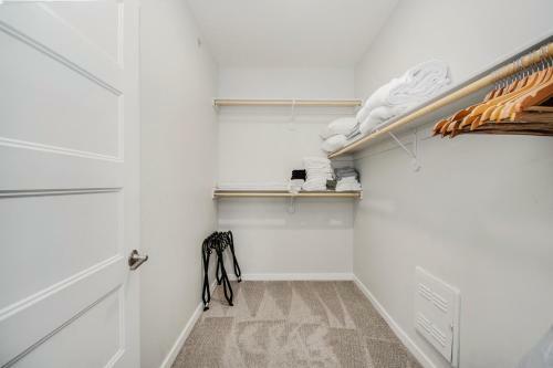 Apartamento Stunning Midtown Oasis - King & Queen Beds!