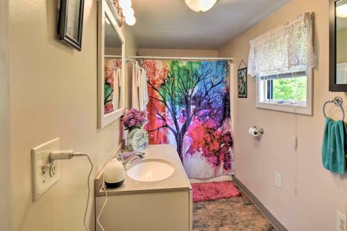 Pet-friendly Franklin Retreat With Pool And Grill