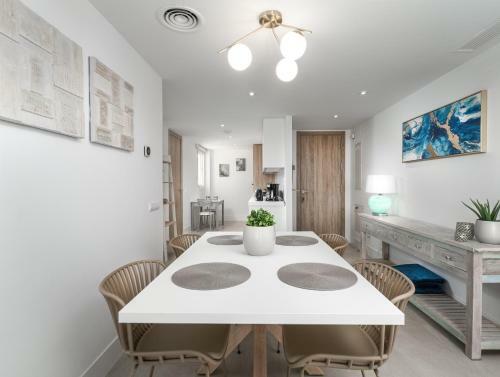 Apartamento Emerald Green 2380 Golf & Beach