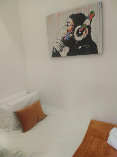 All Saints 2 Bed House In Central Stamford With Parking