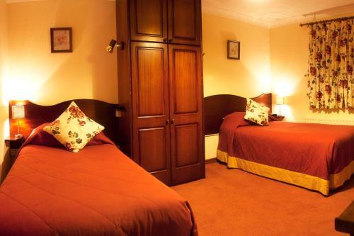 Hazelbrook Bed & Breakfast