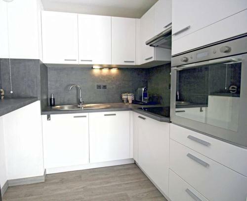 Apartamento Appartement Climatis� Avec Piscine Dans R�sidence