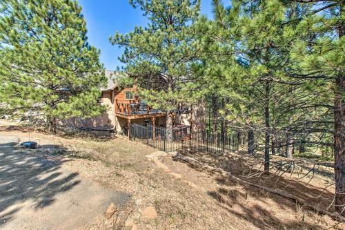 Stunning Angel Fire Cabin With Private Hot Tub!