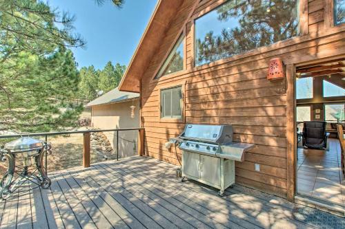 Stunning Angel Fire Cabin With Private Hot Tub!