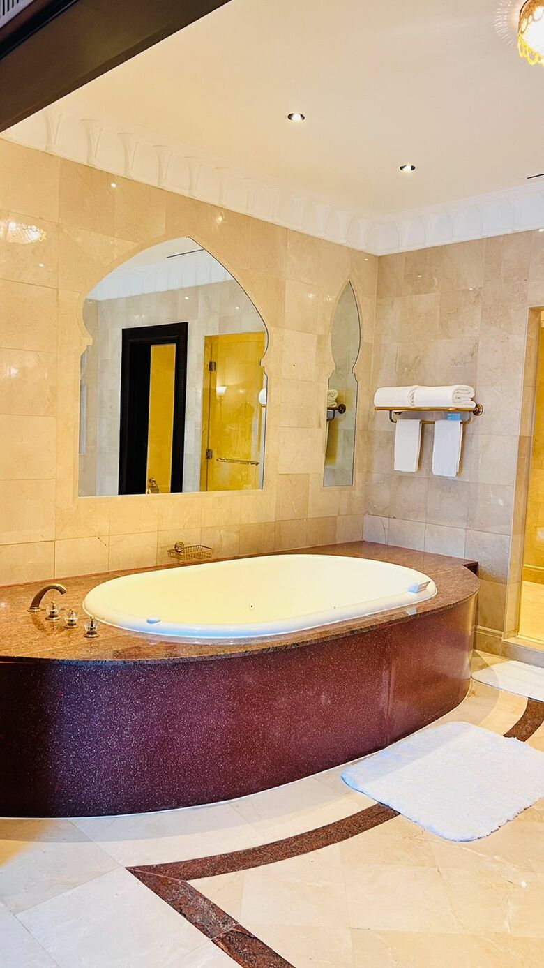 The Bristol Hotel Dubai