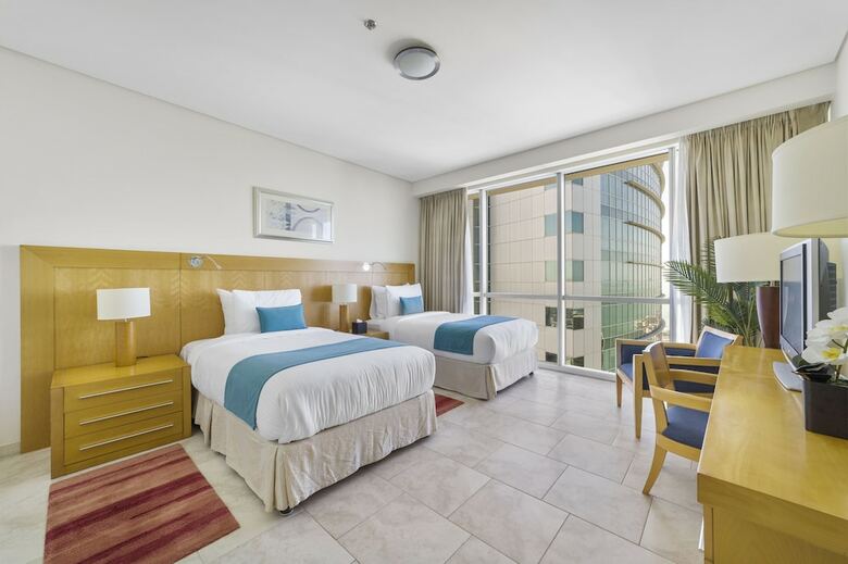 Hotel Oasis Beach Tower