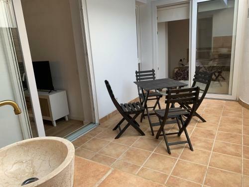 Apartamento Patio Port Serrallo