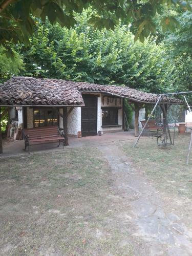 Hostal La Dama Con L' Ermellino B&B