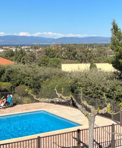 Apartamento Grand Studio Avec Piscine Presqu'�le De Giens