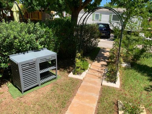 Mobil Home 550 M Plage De Ll Almanarre