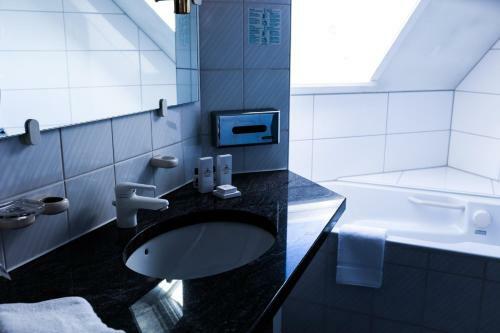 Hotel Schlo� Neuburg