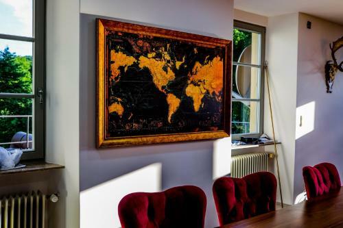 Hotel Schlo� Neuburg