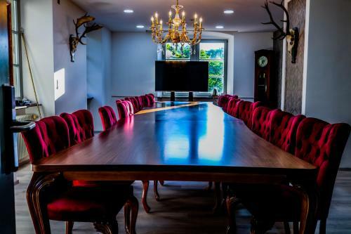 Hotel Schlo� Neuburg