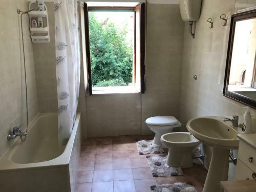 Hostal Stanza Privata In Appartamento Condiviso
