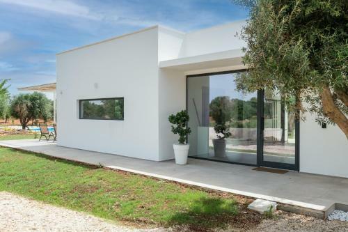 Villa Virgin Garden By Wonderful Italy