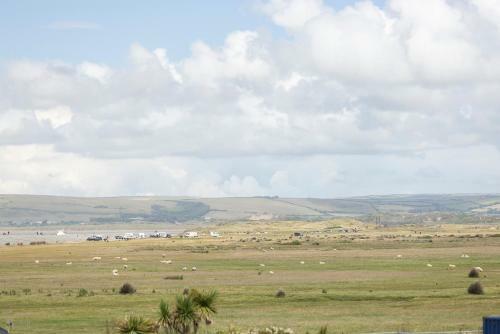 Villa Beside The Sea & Beach - Panoramic Sea Views
