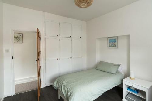 Beautiful 4bd Family Home Weston-super-mare