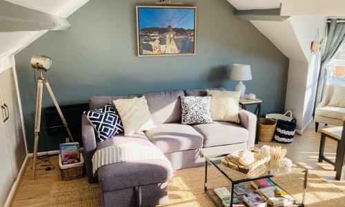 Looe With A View - Entire Apartment With Free Allocated Parking