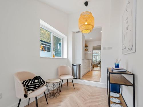 Pass The Keys 3 Bed Scandi Heaven Minutes From The Beach