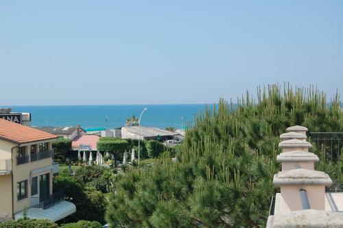 Apartamentos Riviera Residence