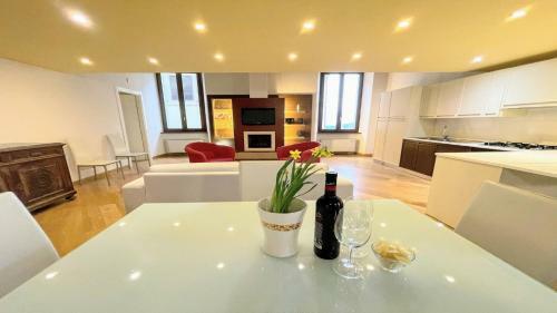 Apartamento Terrazza Duomo With Spectacular Views From 2 Large Terraces - Sleeps 6