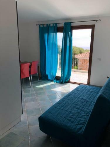 Casa Vacanze Gli Oleandri Rossi