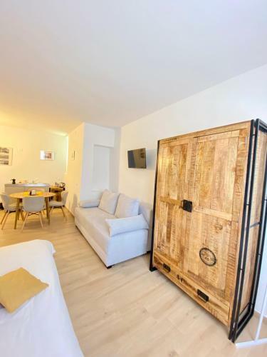 Apartamento Isola Bella Studios